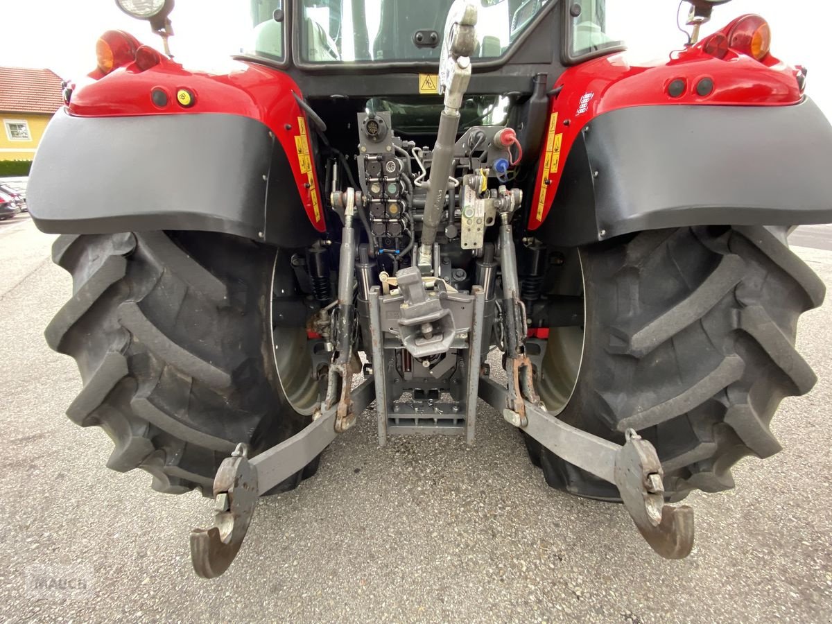 Traktor des Typs Massey Ferguson MF 5611 Dyna-6 Efficient, Gebrauchtmaschine in Burgkirchen (Bild 12)