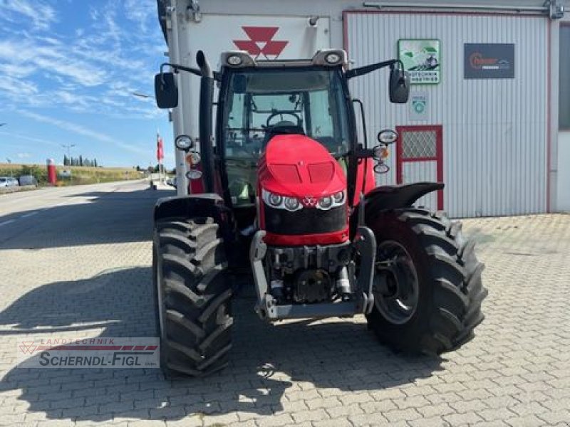 Traktor of the type Massey Ferguson MF 5611, Gebrauchtmaschine in St.Margarethen (Picture 7)