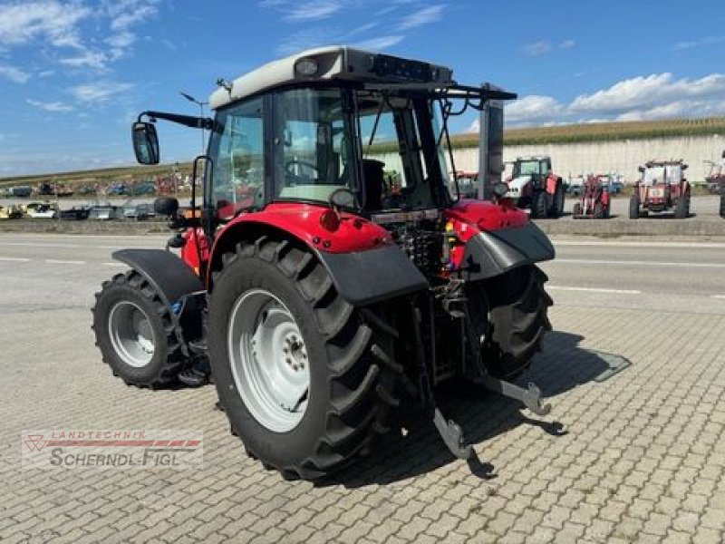 Traktor of the type Massey Ferguson MF 5611, Gebrauchtmaschine in St.Margarethen (Picture 4)