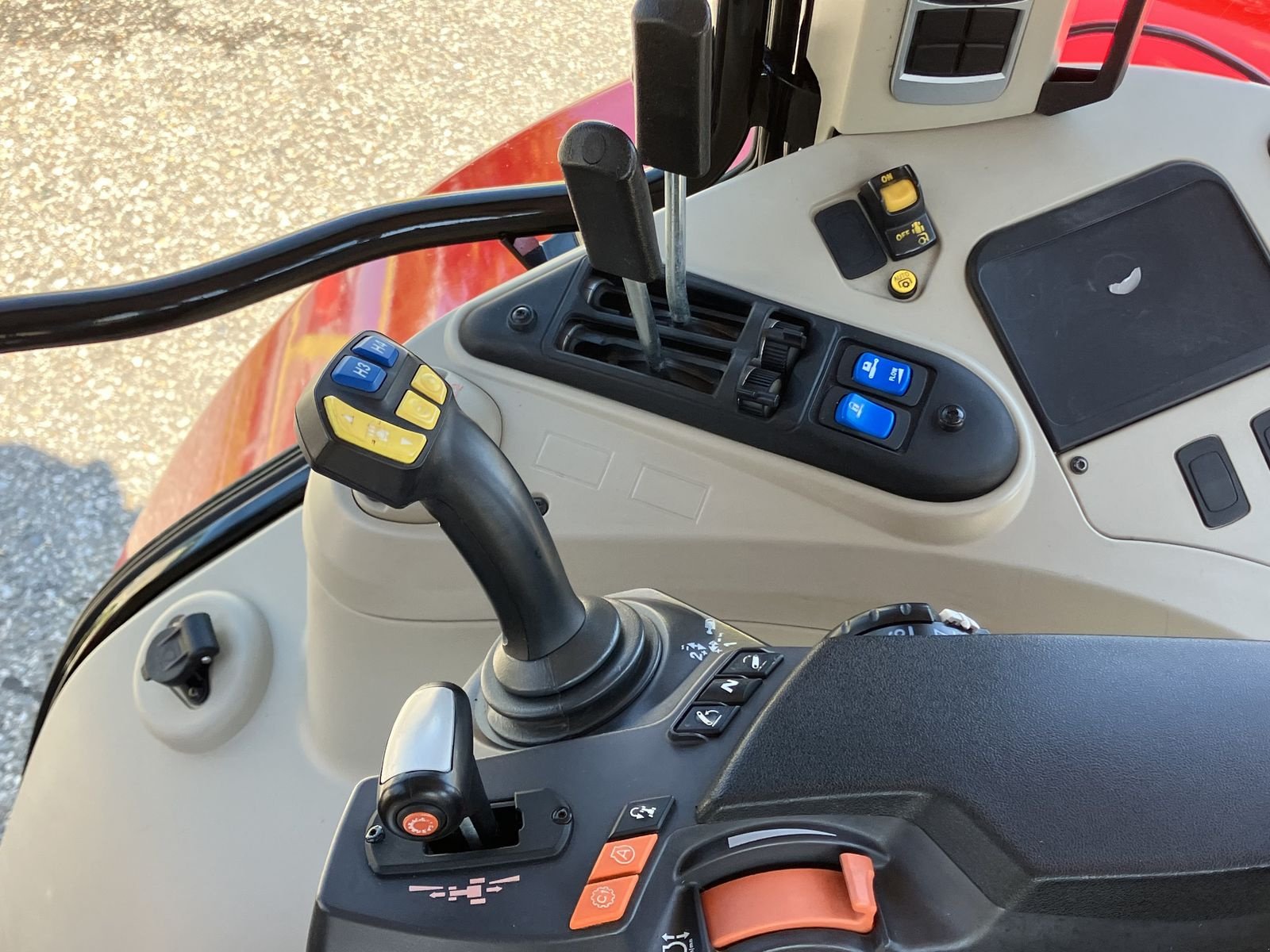 Traktor of the type Massey Ferguson MF 5709 S, Gebrauchtmaschine in Villach (Picture 13)