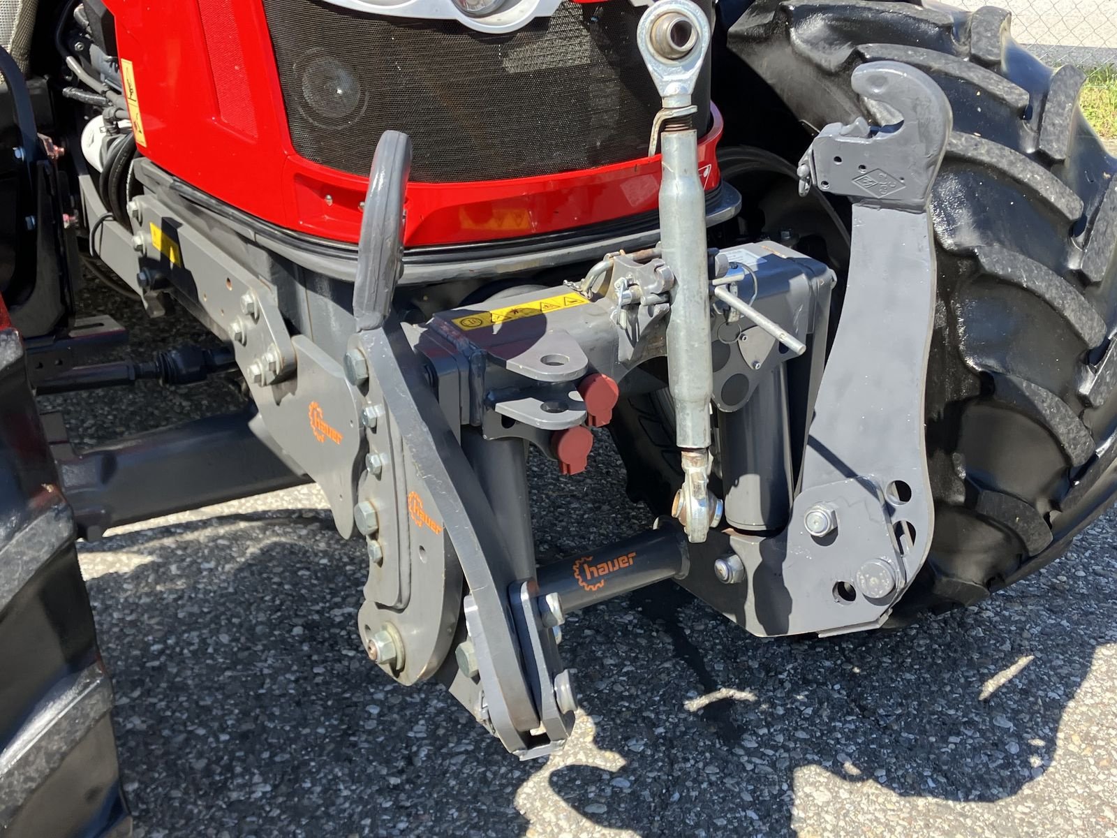 Traktor of the type Massey Ferguson MF 5709 S, Gebrauchtmaschine in Villach (Picture 3)