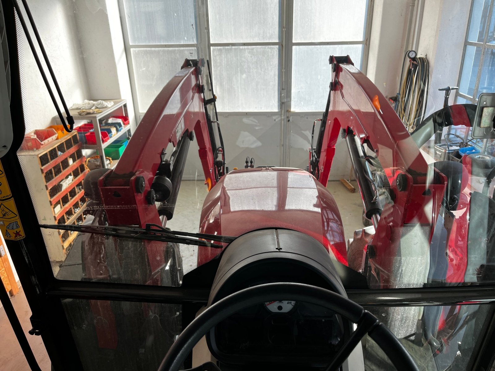 Traktor a típus Massey Ferguson MF 5709, Gebrauchtmaschine ekkor: Obing (Kép 3)