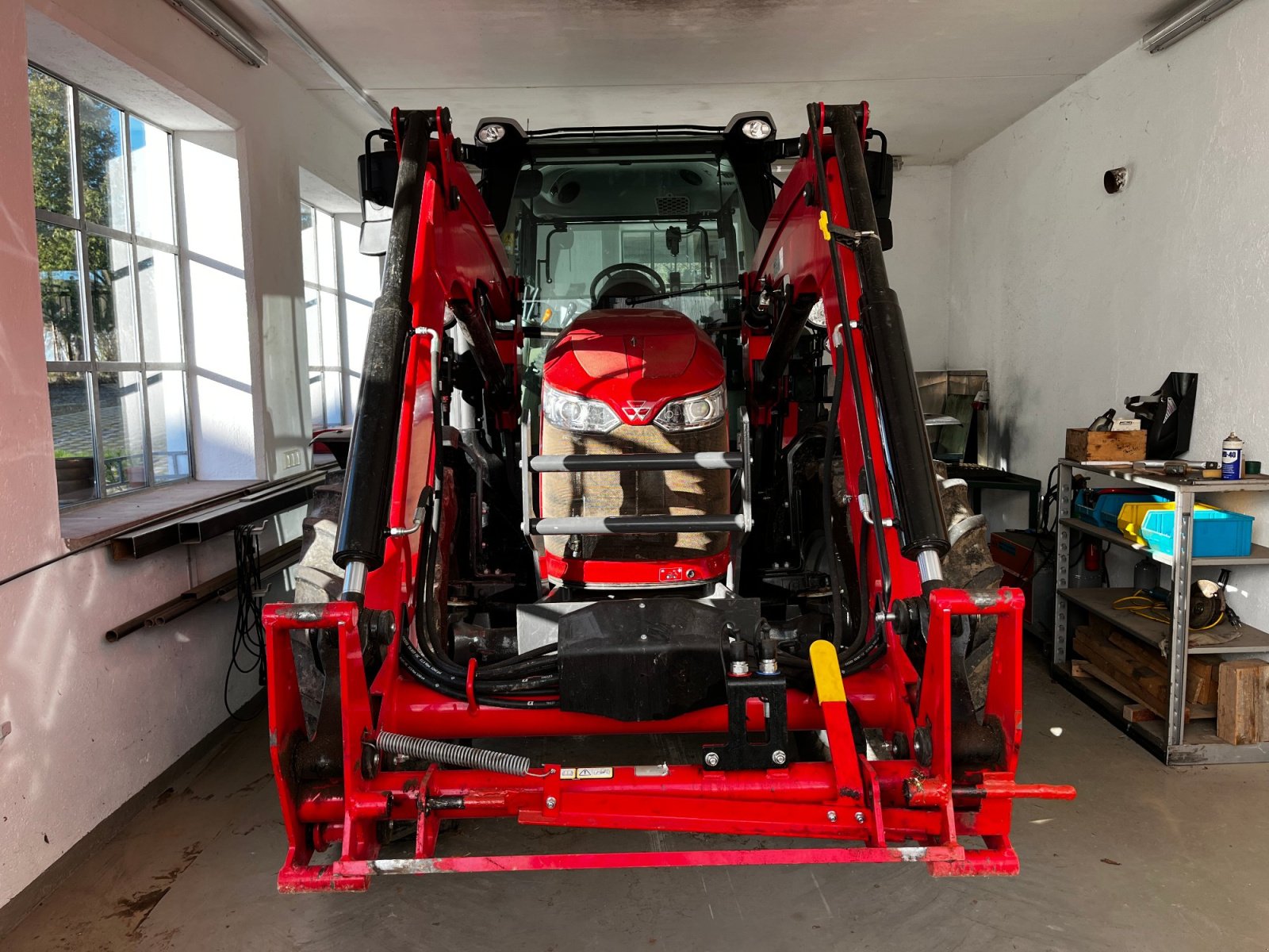 Traktor a típus Massey Ferguson MF 5709, Gebrauchtmaschine ekkor: Obing (Kép 4)