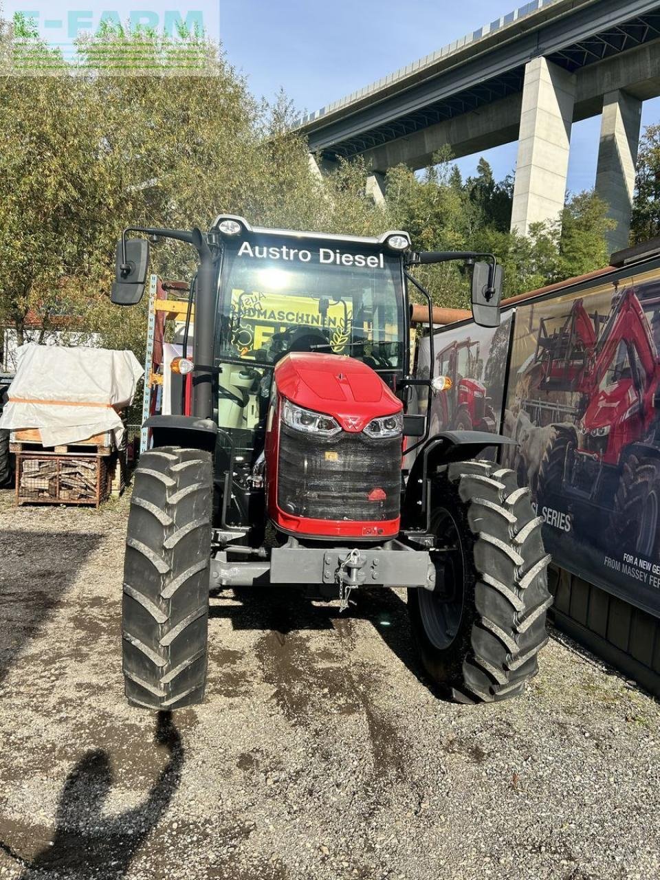 Traktor des Typs Massey Ferguson mf 5710 m dyna-4, Gebrauchtmaschine in WOLFSBERG (Bild 2)