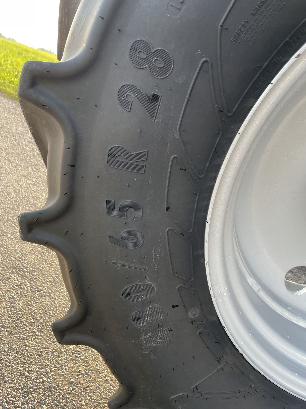 Traktor of the type Massey Ferguson MF 5710 S Efficient, Gebrauchtmaschine in NATTERNBACH (Picture 10)