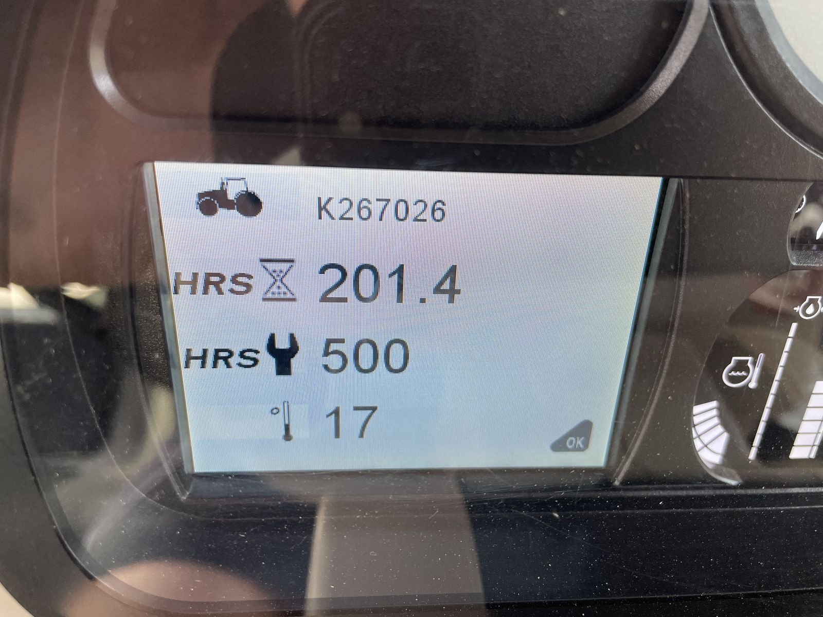 Traktor of the type Massey Ferguson MF 5710 S Efficient, Gebrauchtmaschine in NATTERNBACH (Picture 18)