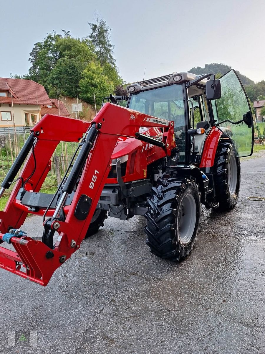 Traktor typu Massey Ferguson MF 5710, Gebrauchtmaschine v Markt Hartmannsdorf (Obrázok 1)