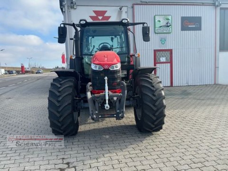 Traktor типа Massey Ferguson MF 5711 M, Gebrauchtmaschine в St.Margarethen (Фотография 6)