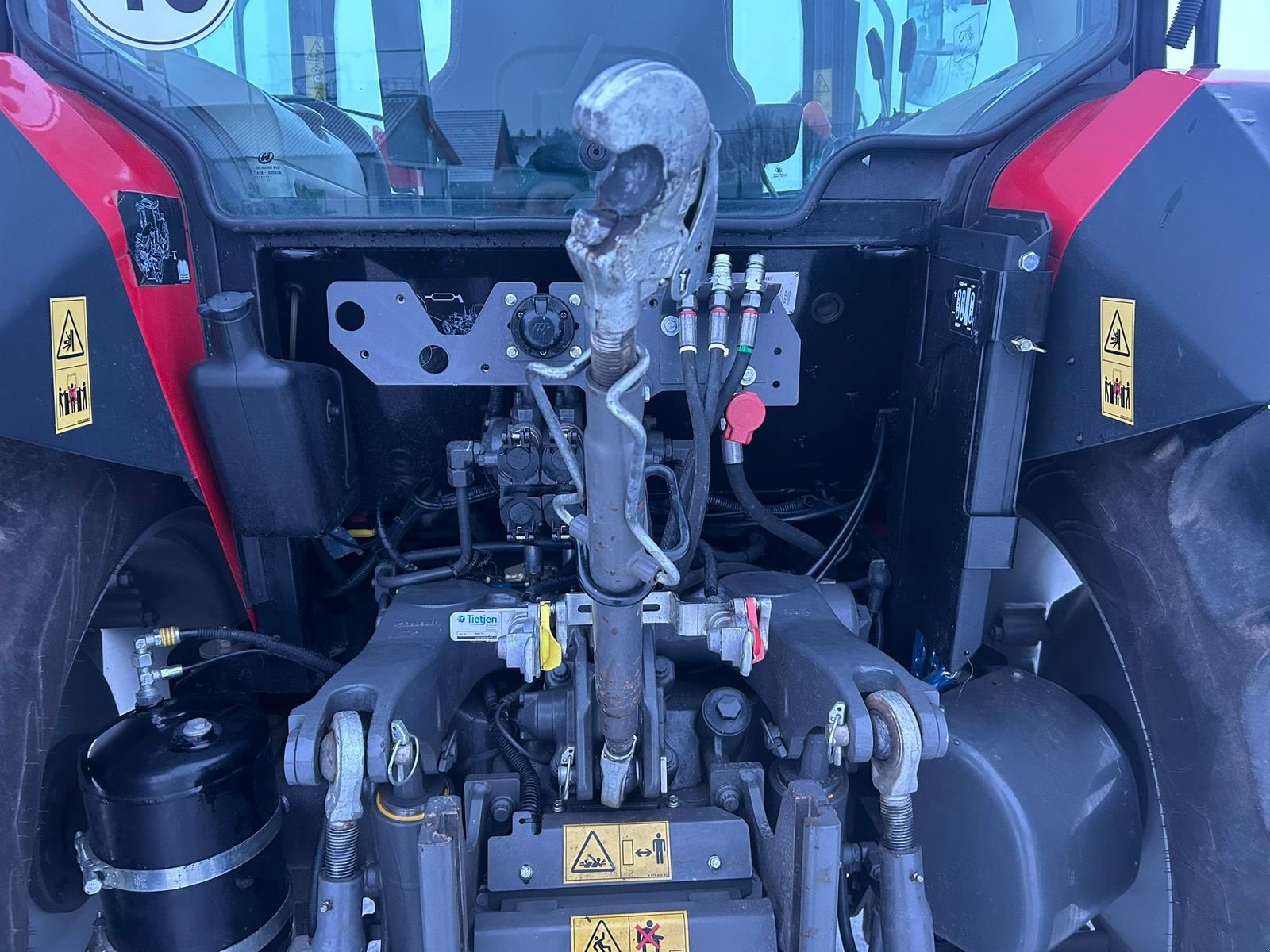 Traktor typu Massey Ferguson MF 5711, Gebrauchtmaschine w NATTERNBACH (Zdjęcie 16)