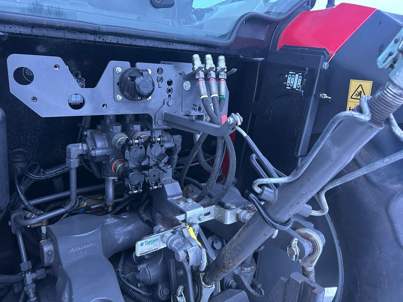 Traktor typu Massey Ferguson MF 5711, Gebrauchtmaschine w NATTERNBACH (Zdjęcie 11)