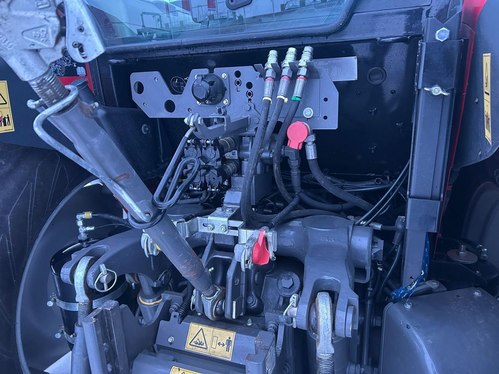 Traktor typu Massey Ferguson MF 5711, Gebrauchtmaschine w NATTERNBACH (Zdjęcie 12)