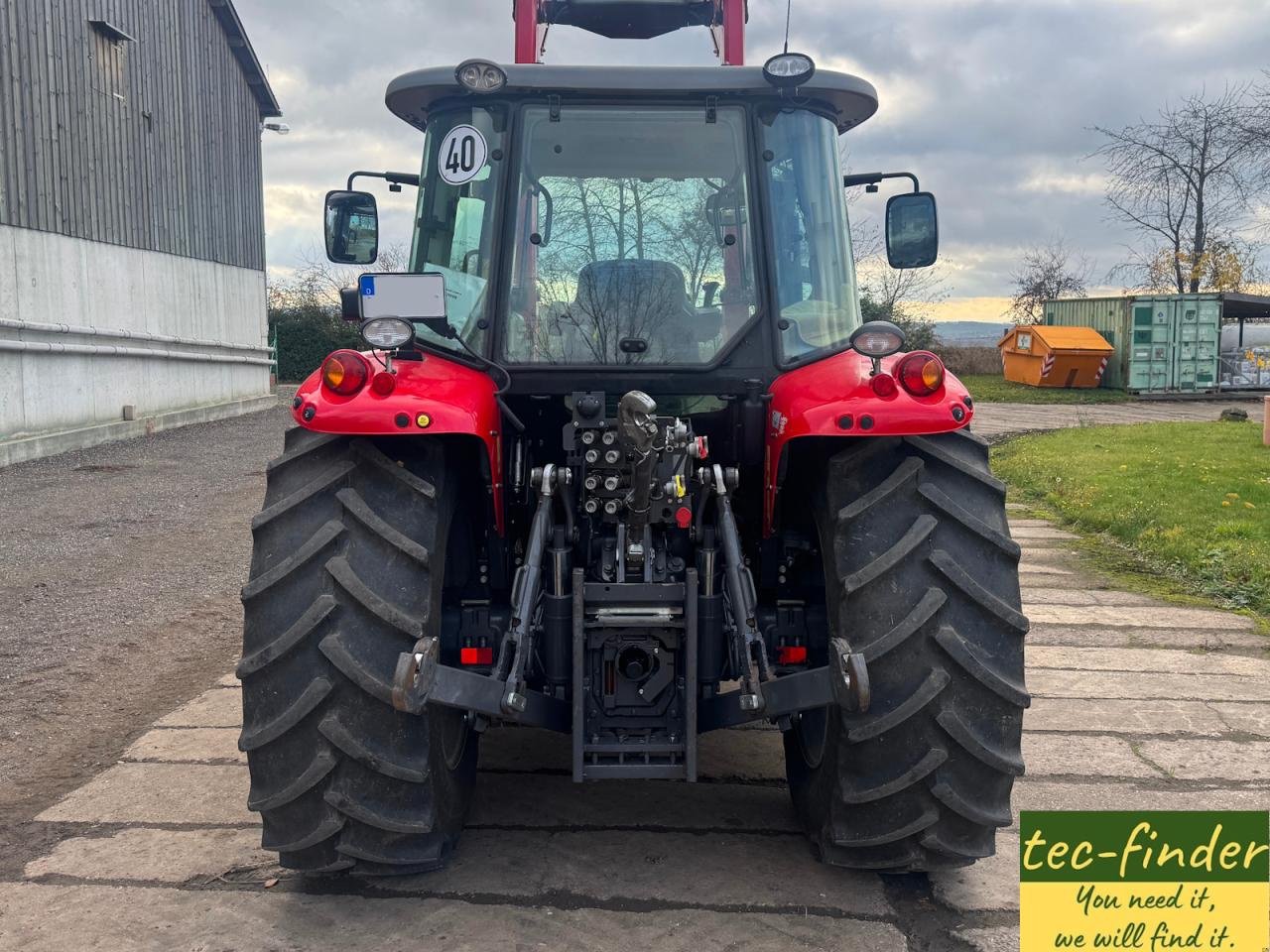 Traktor от тип Massey Ferguson MF 5713 SL Dyna-4 ESSENTIAL, Gebrauchtmaschine в Könnern (Снимка 3)