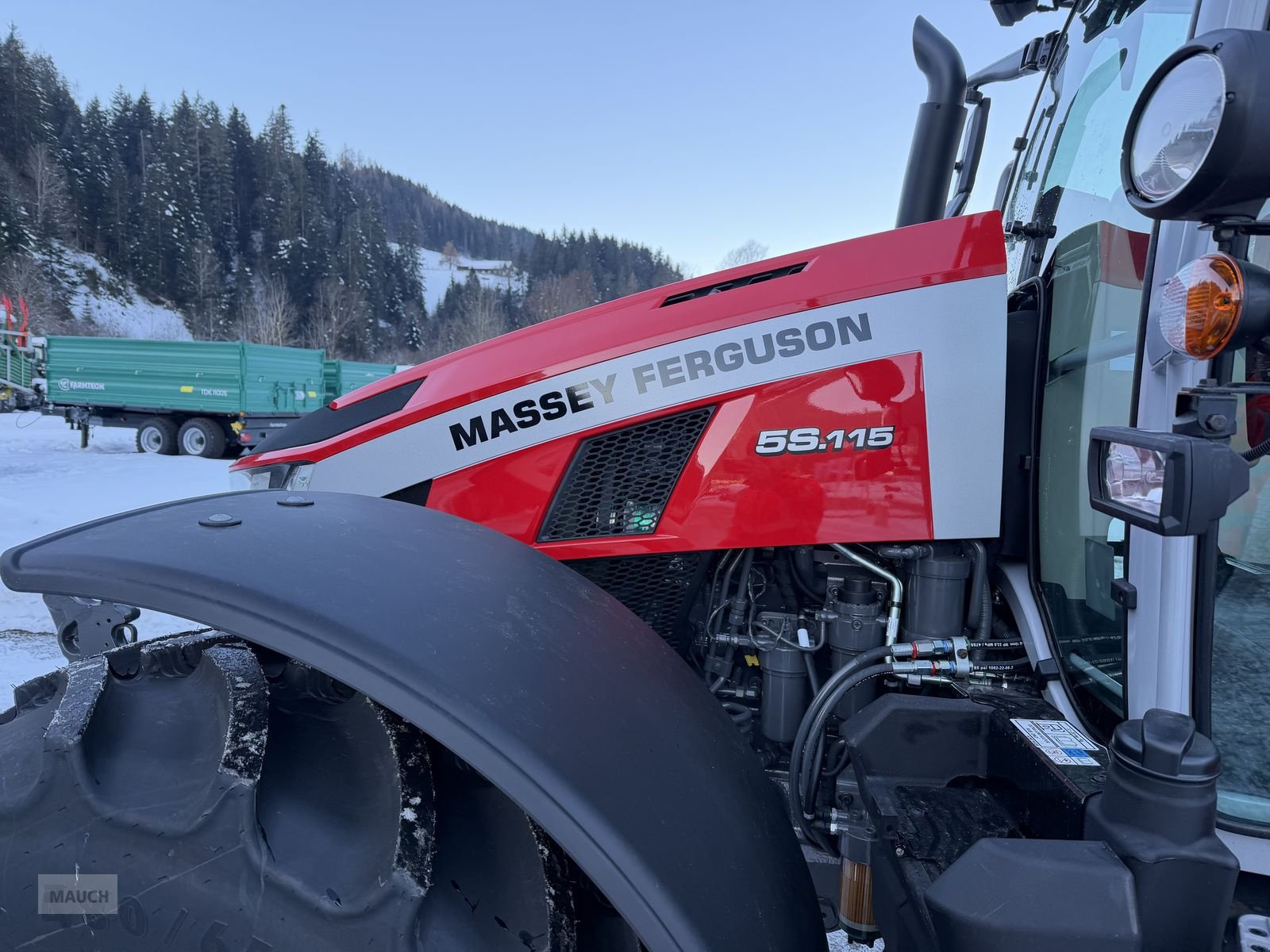 Traktor типа Massey Ferguson MF 5S.115 Dyna-4 Efficient, Neumaschine в Eben (Фотография 11)