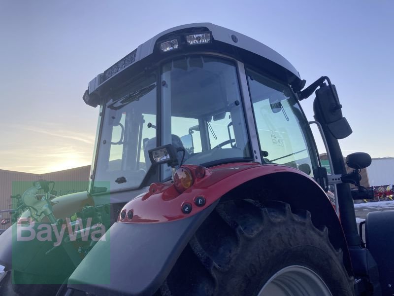 Traktor typu Massey Ferguson MF 5S.115 DYNA-4 EFFICIENT, Gebrauchtmaschine v Obertraubling (Obrázek 9)