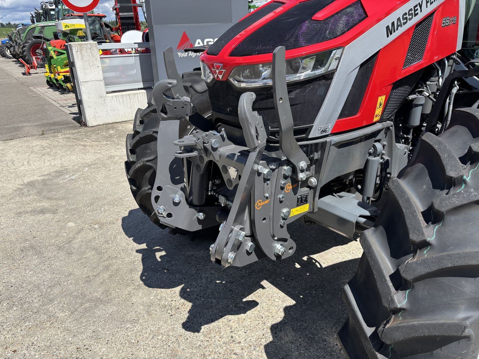 Traktor Türe ait Massey Ferguson MF 5S.115 Dyna-6 Efficient, Neumaschine içinde Starrein (resim 13)