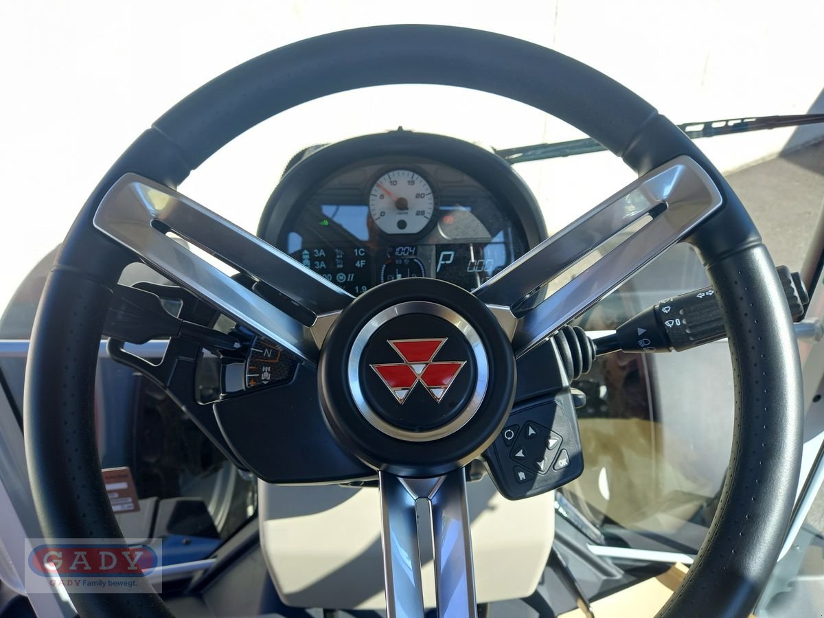 Traktor des Typs Massey Ferguson MF 5S.115 Dyna-6 Exclusive, Neumaschine in Lebring (Bild 20)