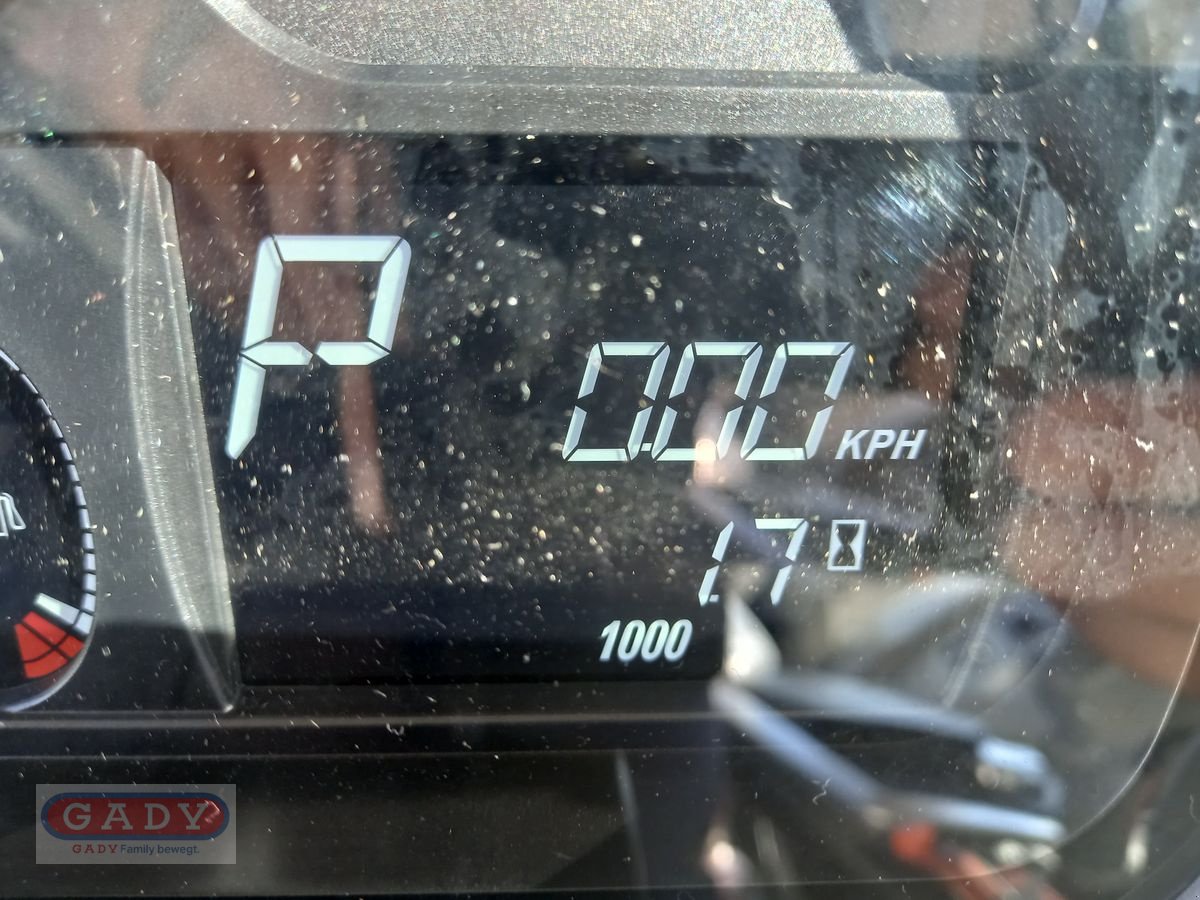 Traktor des Typs Massey Ferguson MF 5S.115 Dyna-6 Exclusive, Neumaschine in Lebring (Bild 22)