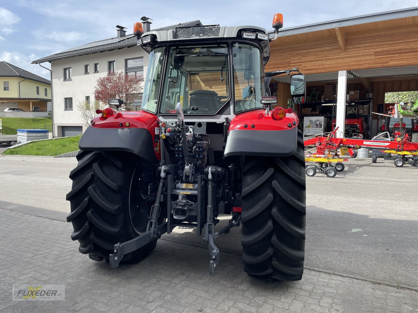 Traktor typu Massey Ferguson MF 5S.115 Dyna-6 Exclusive, Vorführmaschine v Pattigham (Obrázek 7)