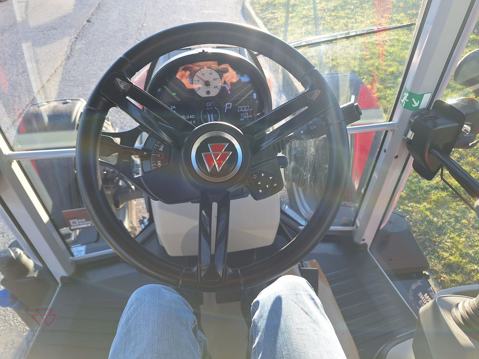 Traktor del tipo Massey Ferguson MF 5S.115, Vorführmaschine en Schwechat (Imagen 9)