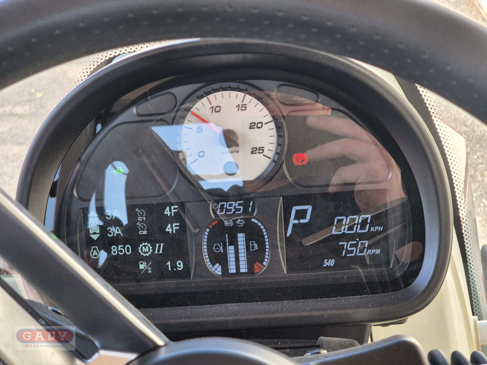 Traktor του τύπου Massey Ferguson MF 5S.145 Dyna-6 Exclusive, Neumaschine σε Lebring (Φωτογραφία 14)