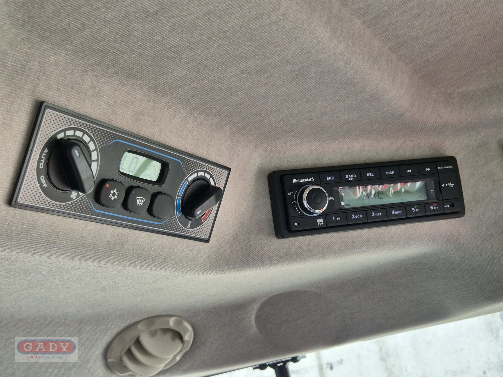 Traktor του τύπου Massey Ferguson MF 5S.145 Dyna-6 Exclusive, Neumaschine σε Lebring (Φωτογραφία 12)