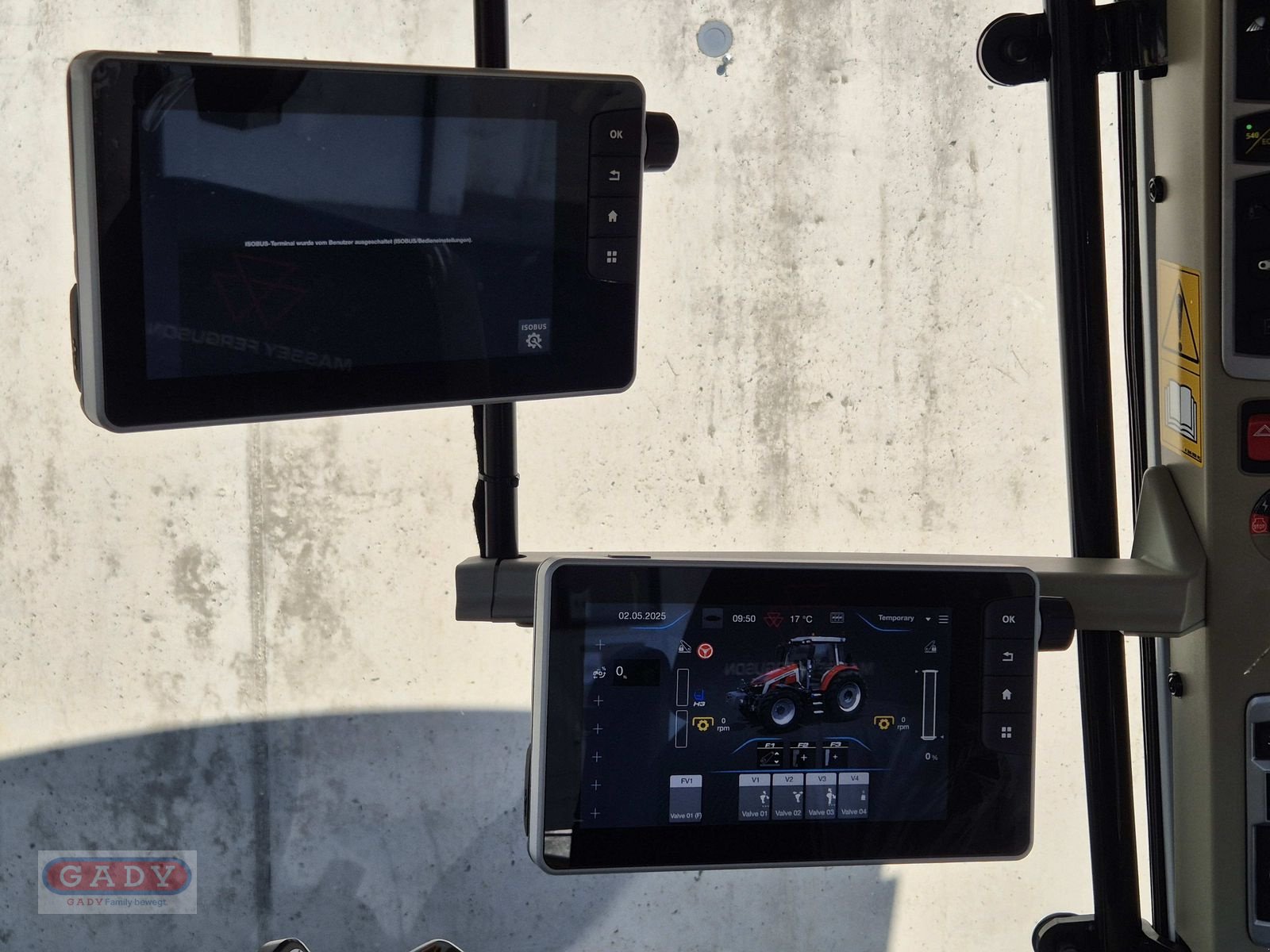 Traktor του τύπου Massey Ferguson MF 5S.145 Dyna-6 Exclusive, Neumaschine σε Lebring (Φωτογραφία 9)