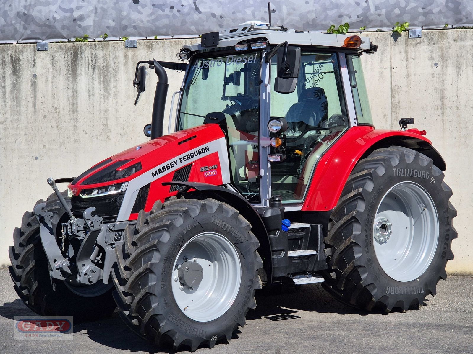Traktor του τύπου Massey Ferguson MF 5S.145 Dyna-6 Exclusive, Neumaschine σε Lebring (Φωτογραφία 1)