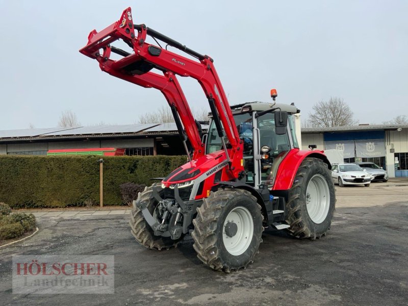 Traktor типа Massey Ferguson MF 5S.145 DYNA-6, Neumaschine в Warendorf (Фотография 1)