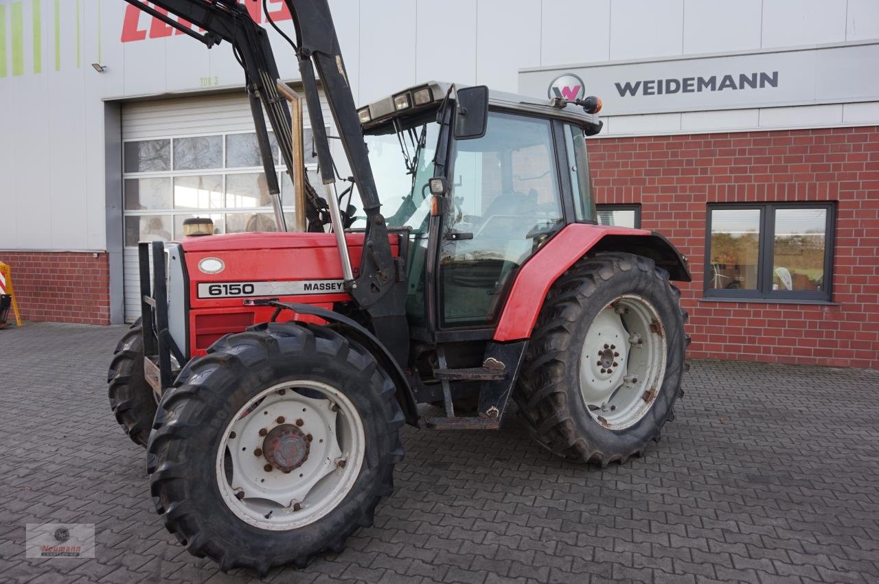 Traktor of the type Massey Ferguson MF 6150 A, Gebrauchtmaschine in Barßel (Picture 2)