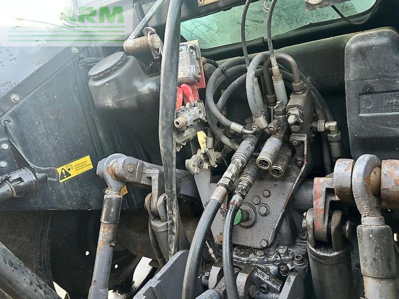 Traktor des Typs Massey Ferguson mf 6170 inkl. frontlader, Gebrauchtmaschine in POLCH (Bild 11)
