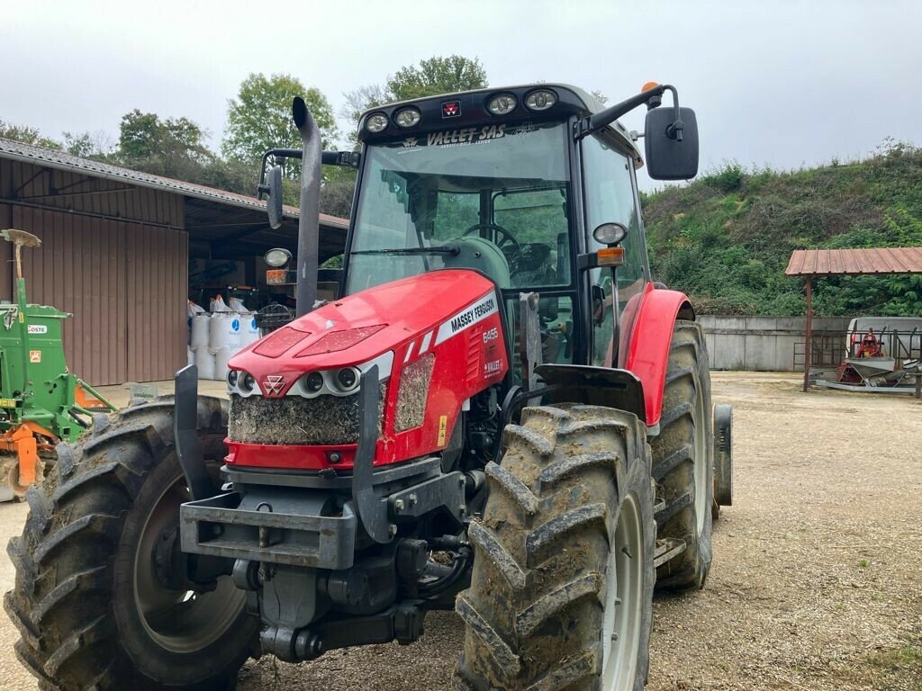 Traktor от тип Massey Ferguson MF 6455 DYNA 6, Gebrauchtmaschine в VAROIS & CHAIGNOT (Снимка 2)