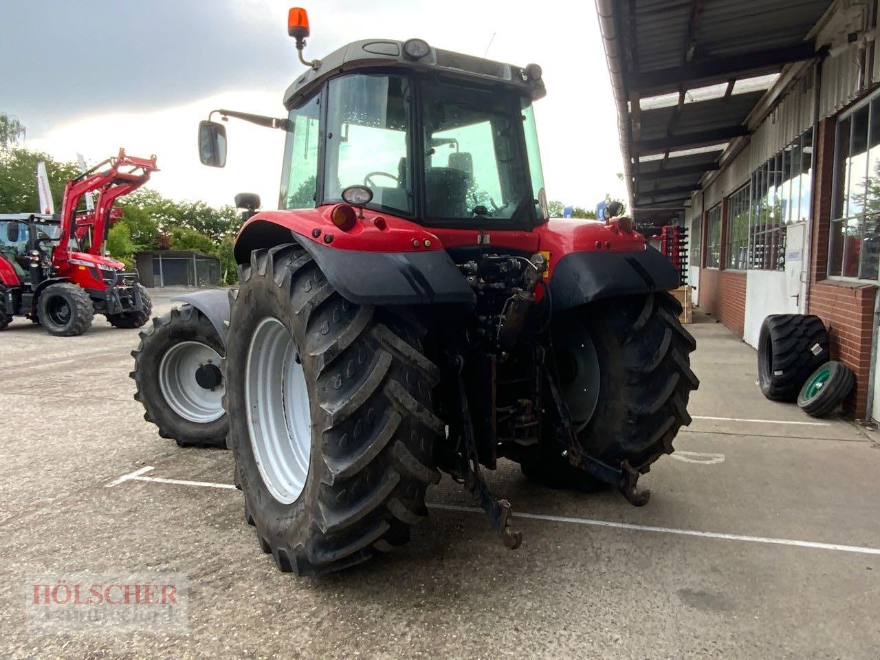 Traktor des Typs Massey Ferguson MF 6475, Gebrauchtmaschine in Warendorf (Bild 4)