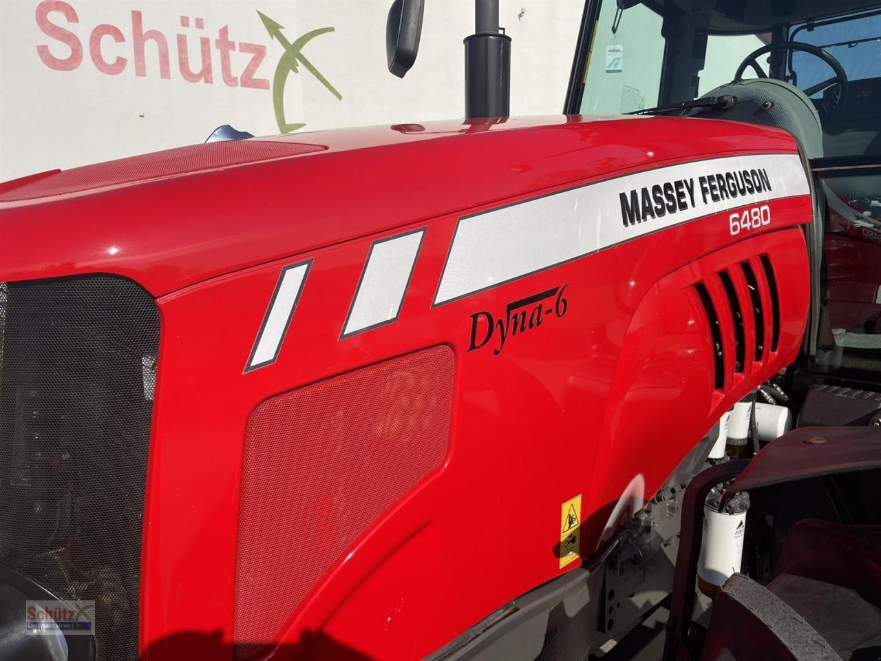 Traktor a típus Massey Ferguson MF 6480 GPS Bereifung neu Kabinenfederung pneu, Gebrauchtmaschine ekkor: Schierling (Kép 10)