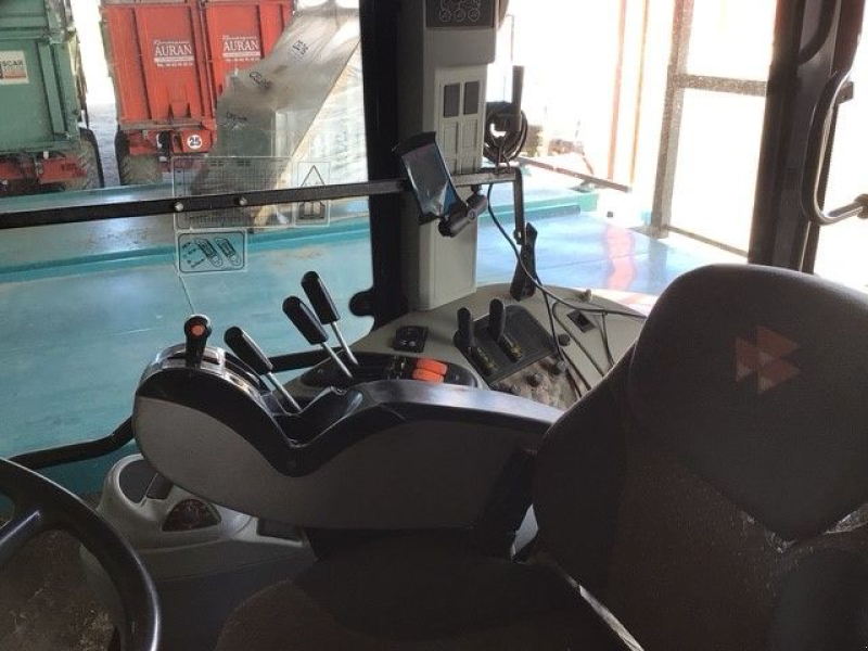 Traktor от тип Massey Ferguson MF 6490, Gebrauchtmaschine в ALBI (Снимка 4)