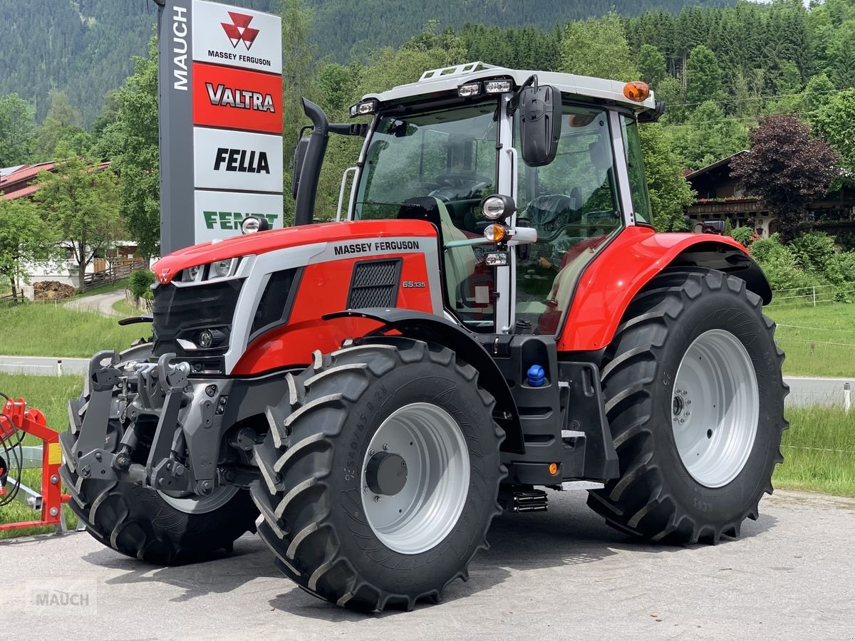 Traktor типа Massey Ferguson MF 6S.135 Dyna-6 Efficient, Neumaschine в Eben (Фотография 3)