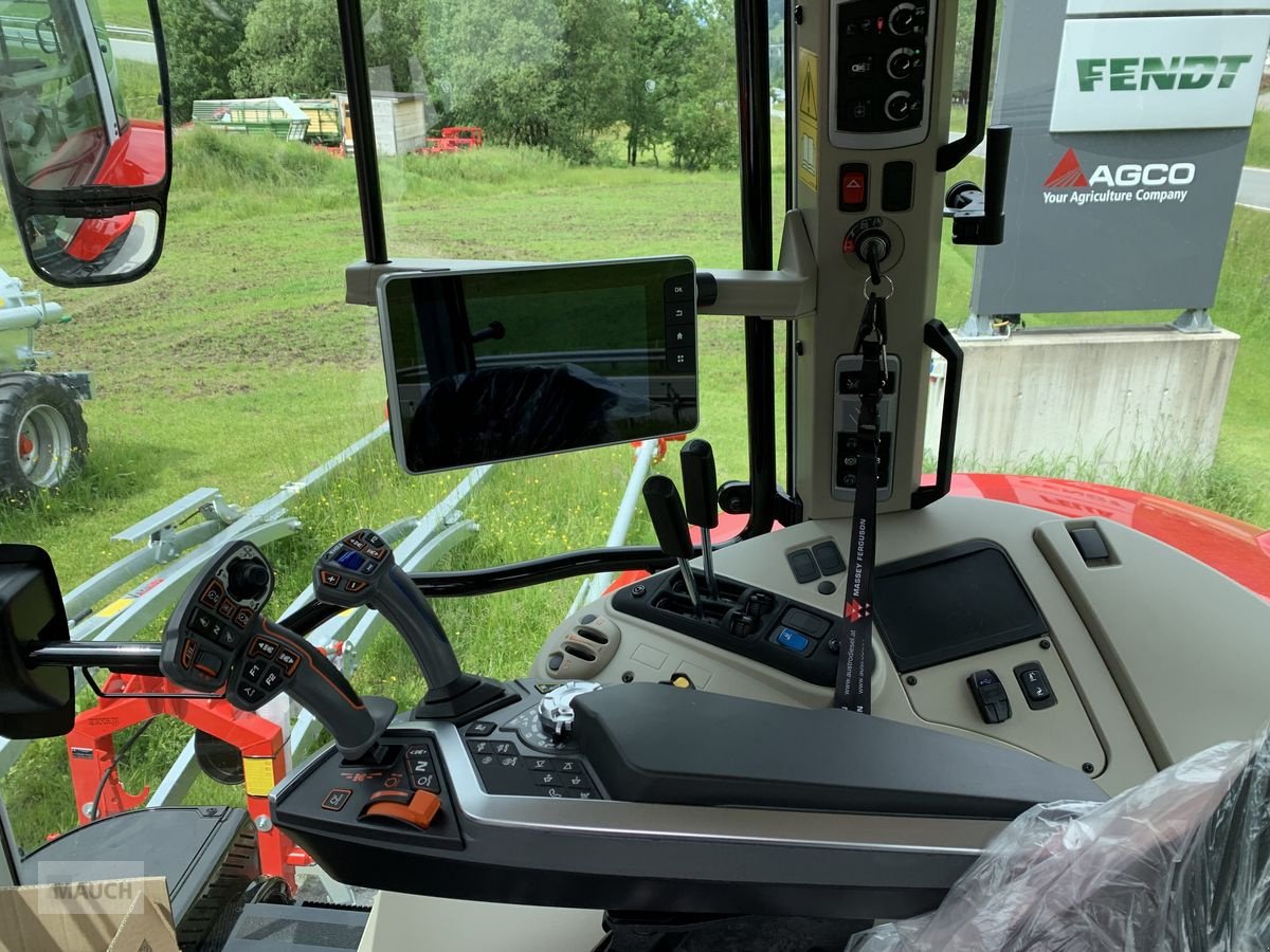 Traktor типа Massey Ferguson MF 6S.135 Dyna-6 Efficient, Neumaschine в Eben (Фотография 12)