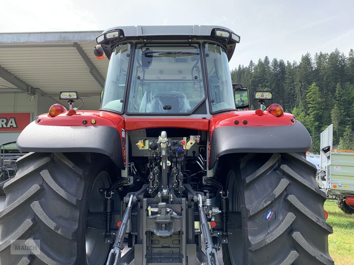 Traktor Türe ait Massey Ferguson MF 6S.135 Dyna-6 Efficient, Neumaschine içinde Eben (resim 8)