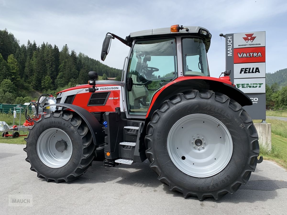 Traktor des Typs Massey Ferguson MF 6S.135 Dyna-6 Efficient, Neumaschine in Eben (Bild 9)