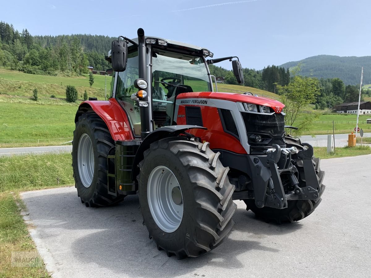 Traktor des Typs Massey Ferguson MF 6S.135 Dyna-6 Efficient, Neumaschine in Eben (Bild 12)