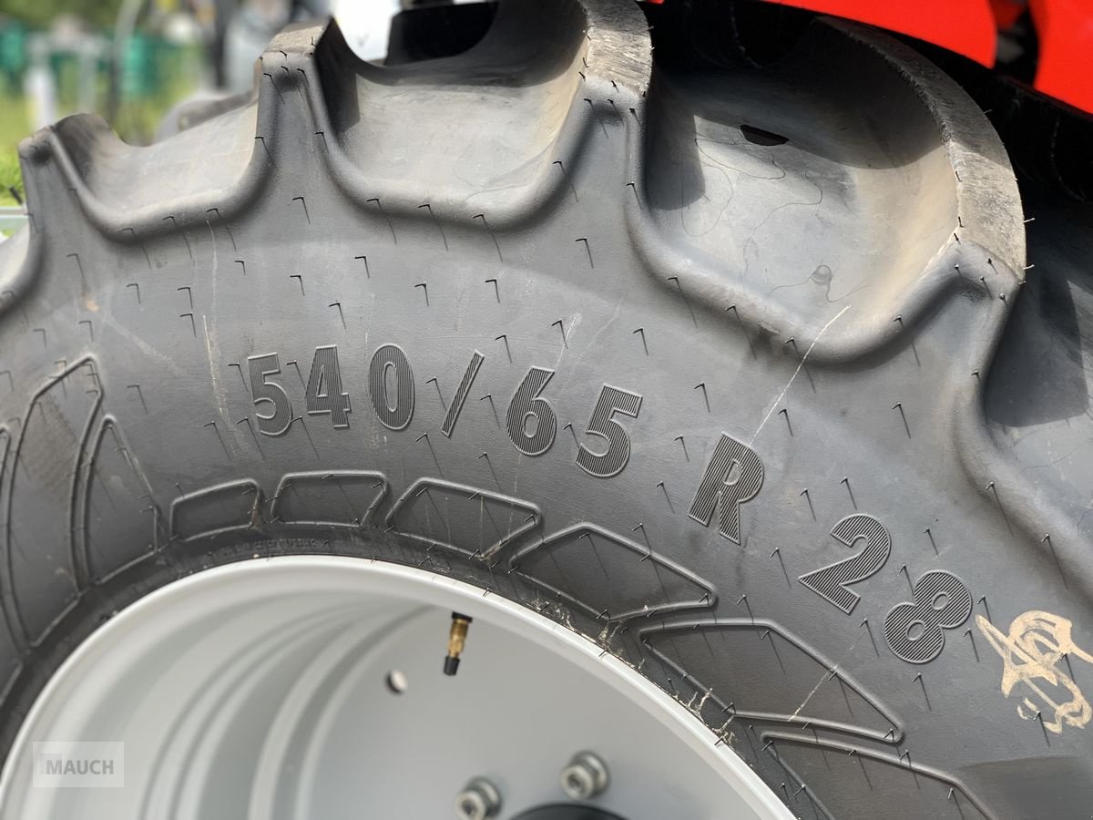 Traktor Türe ait Massey Ferguson MF 6S.135 Dyna-6 Efficient, Neumaschine içinde Eben (resim 11)