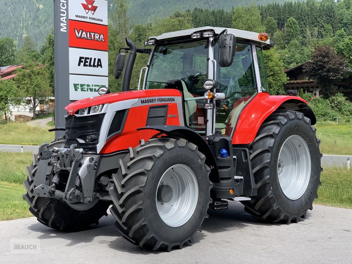 Traktor Türe ait Massey Ferguson MF 6S.135 Dyna-6 Efficient, Neumaschine içinde Eben (resim 2)