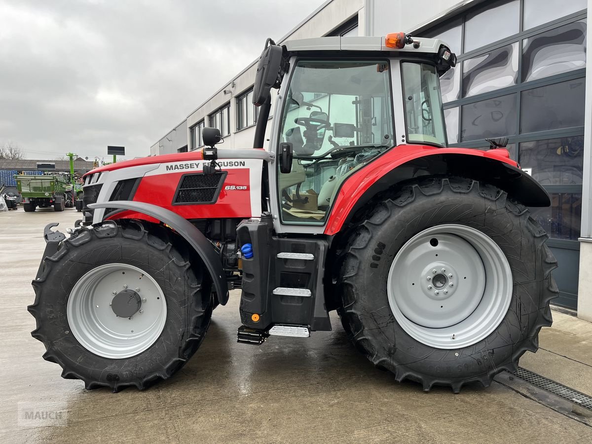 Traktor typu Massey Ferguson MF 6S.135 Dyna-6 Efficient, Neumaschine v Burgkirchen (Obrázek 3)