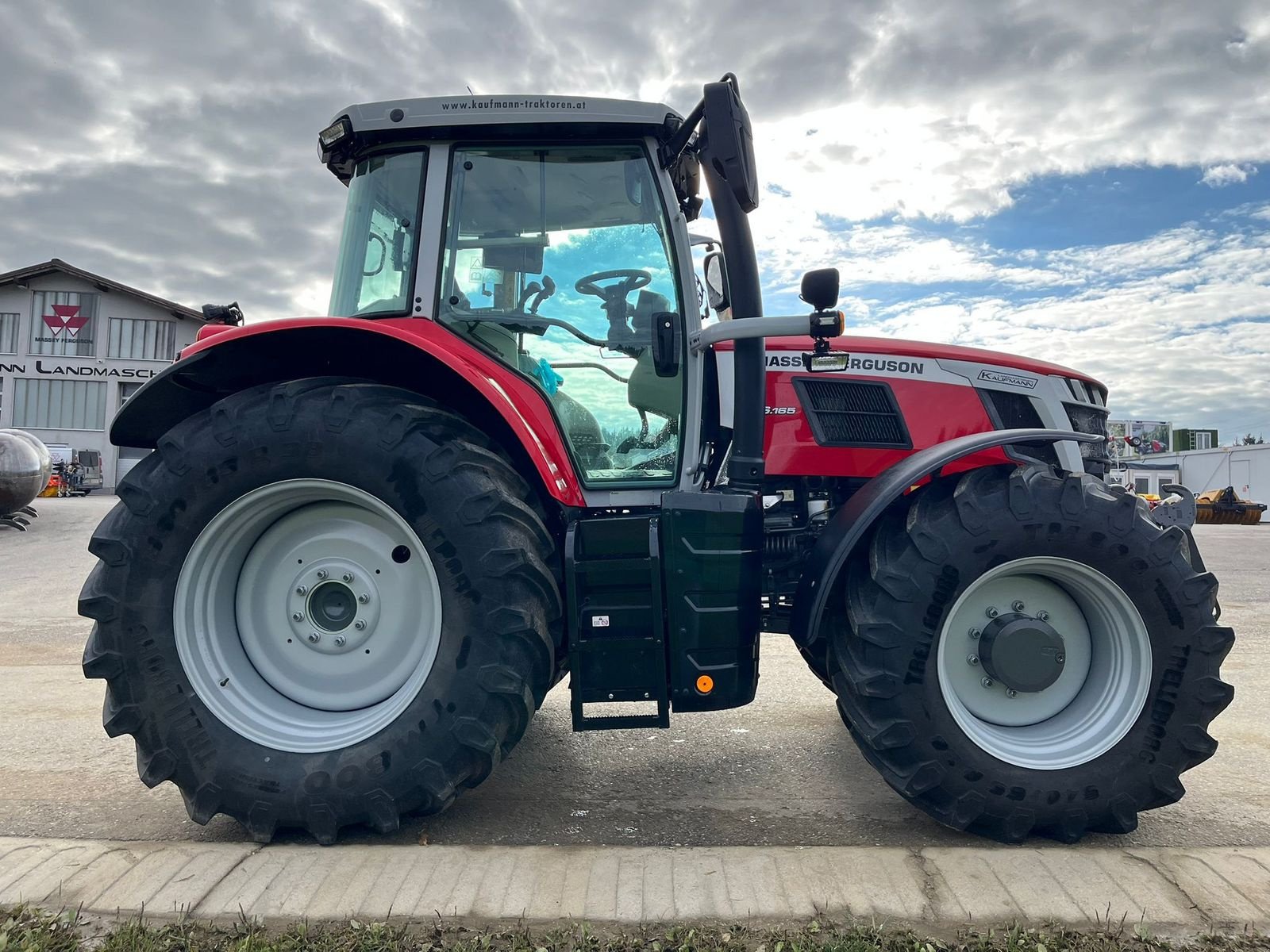 Traktor typu Massey Ferguson MF 6S.165 Dyna-6 Exclusive, Vorführmaschine v NATTERNBACH (Obrázek 7)