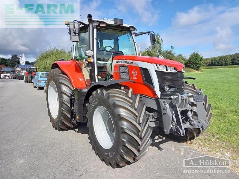 Traktor des Typs Massey Ferguson mf 6s.165 dyna-vt exclusive Exclusive, Gebrauchtmaschine in ROSENDAHL (Bild 1)
