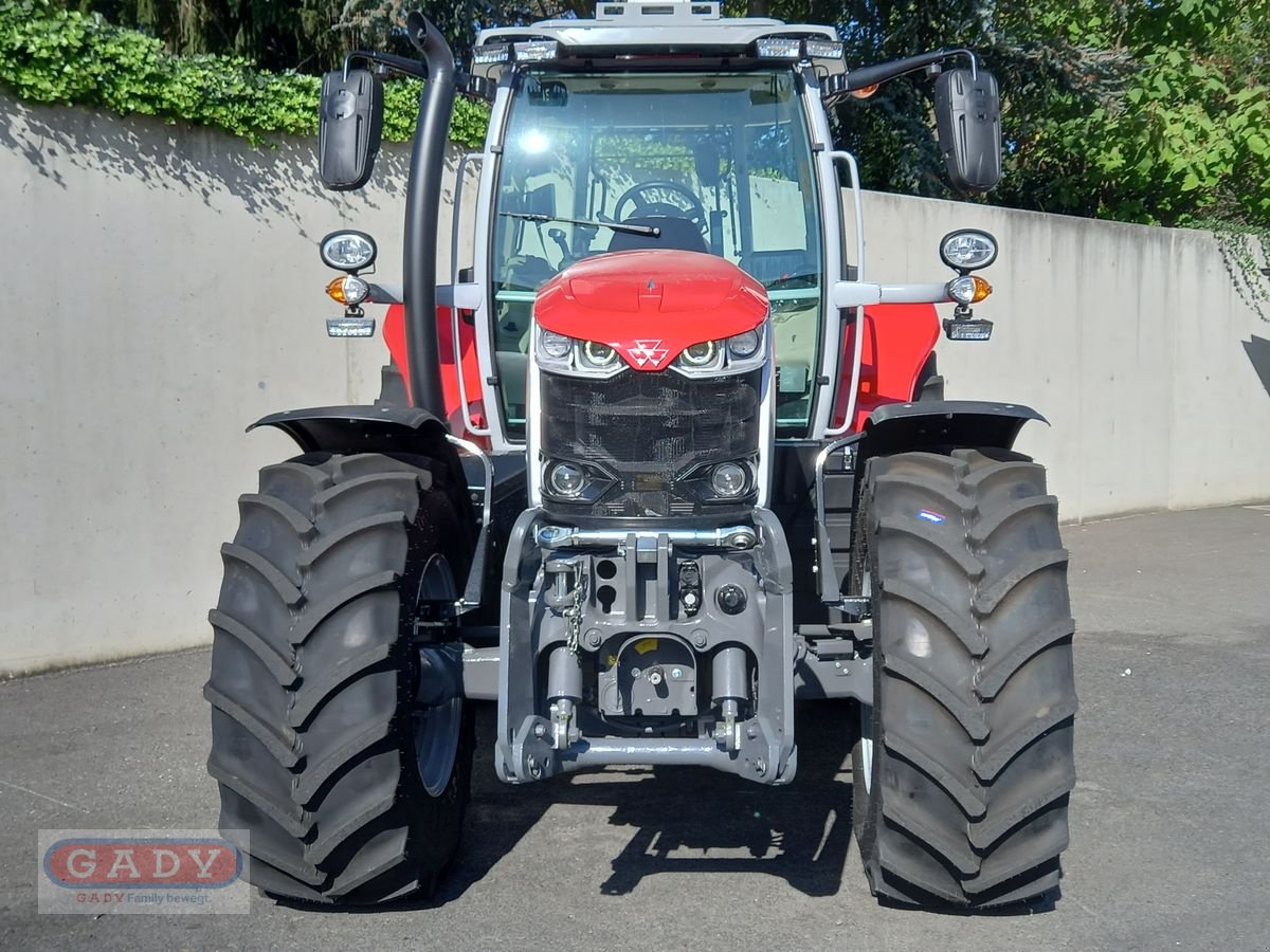 Traktor des Typs Massey Ferguson MF 6S.180 Dyna-VT Exclusive, Vorführmaschine in Lebring (Bild 3)