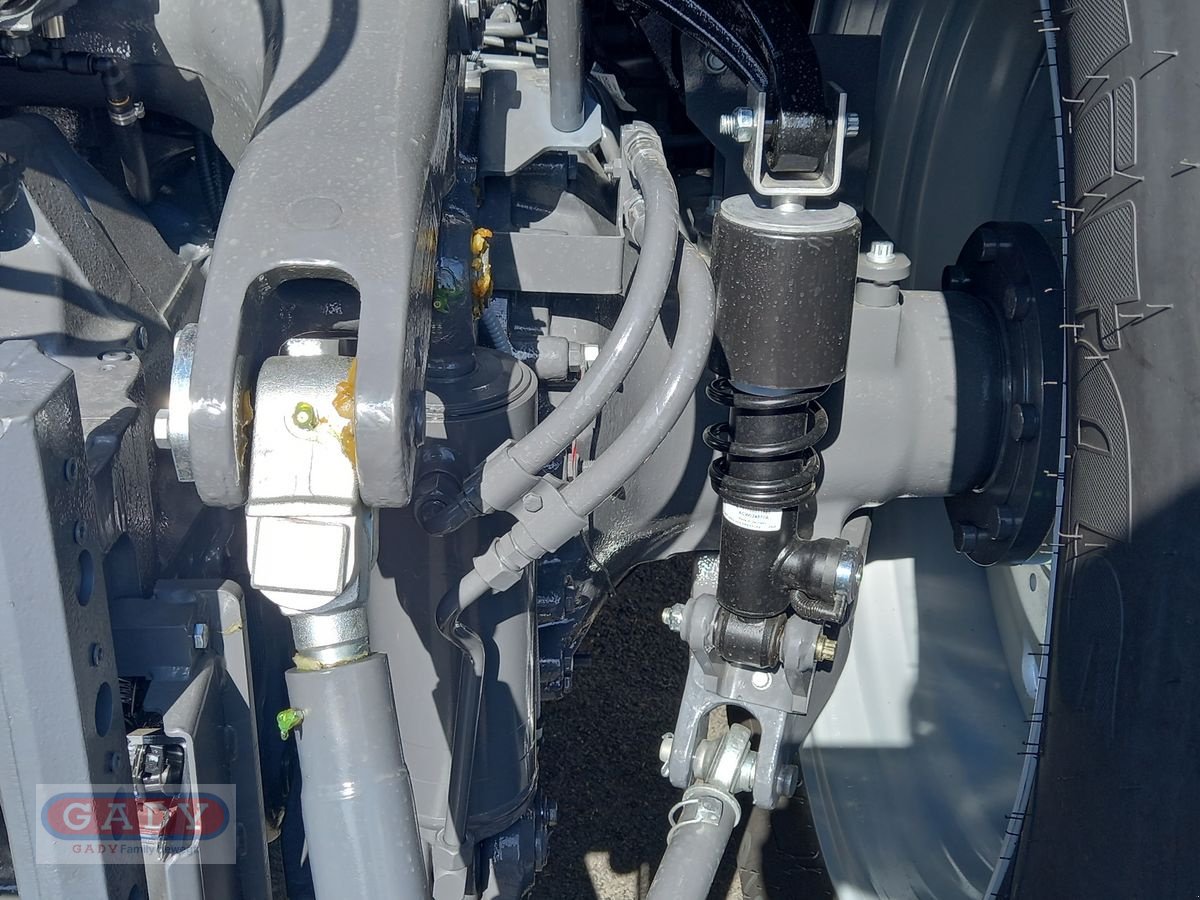 Traktor des Typs Massey Ferguson MF 6S.180 Dyna-VT Exclusive, Vorführmaschine in Lebring (Bild 10)