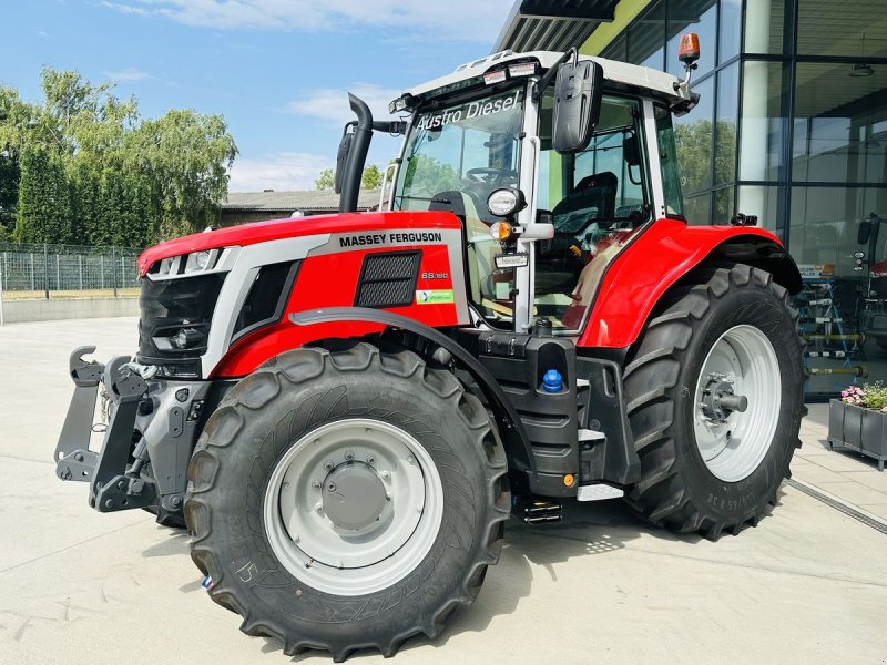 Traktor van het type Massey Ferguson MF 6S.180 Dyna-VT Exclusive, Vorführmaschine in Hohenruppersdorf (Foto 1)