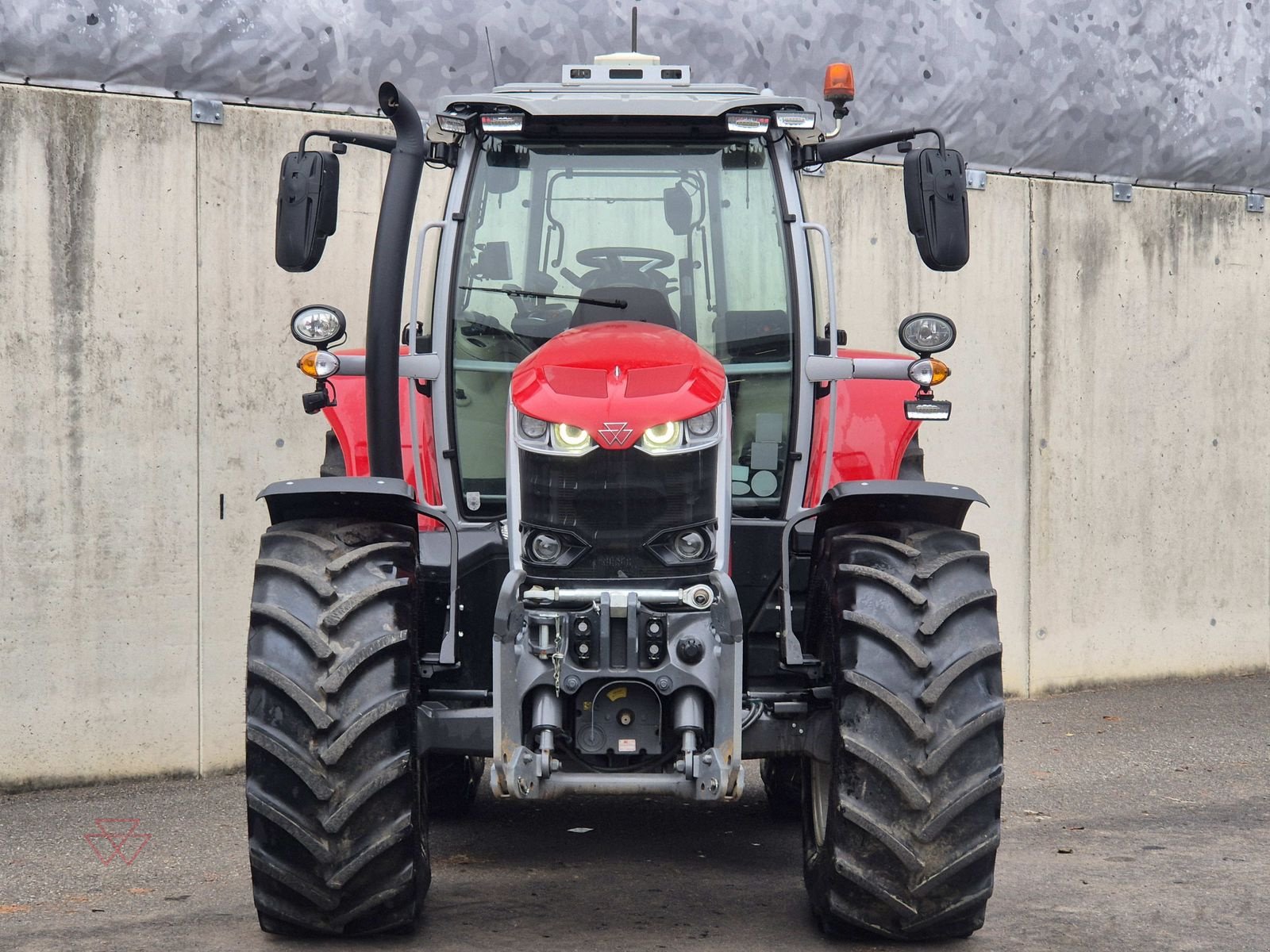 Traktor typu Massey Ferguson MF 6S.180, Vorführmaschine v Schwechat (Obrázek 3)