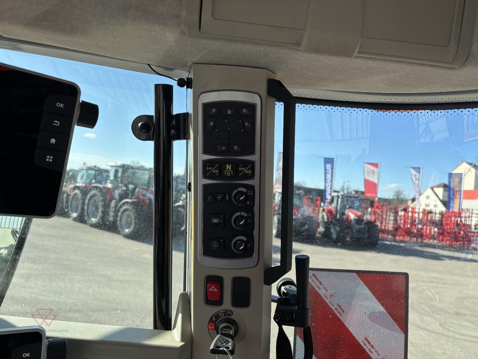 Traktor tipa Massey Ferguson MF 6S.180, Gebrauchtmaschine u Schwechat (Slika 8)