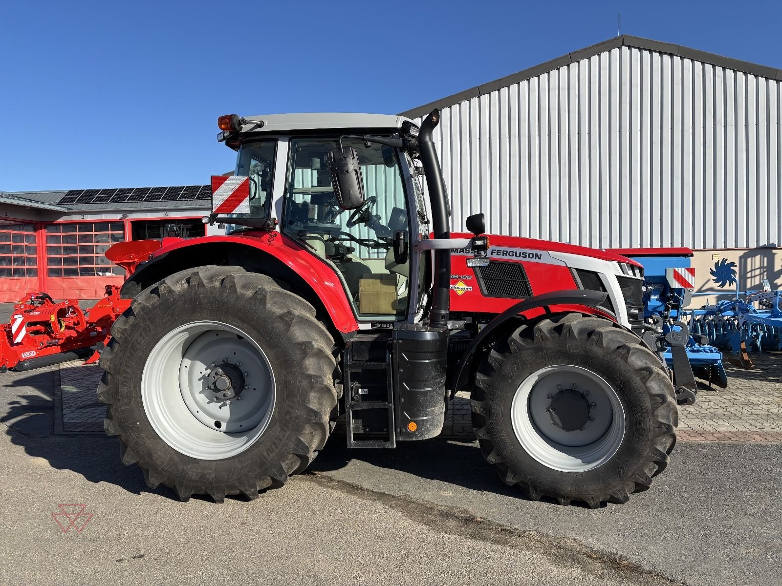 Traktor tipa Massey Ferguson MF 6S.180, Gebrauchtmaschine u Schwechat (Slika 17)